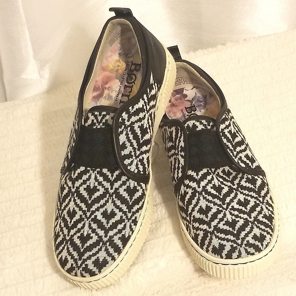 Born Women's Slip-on Sneakers